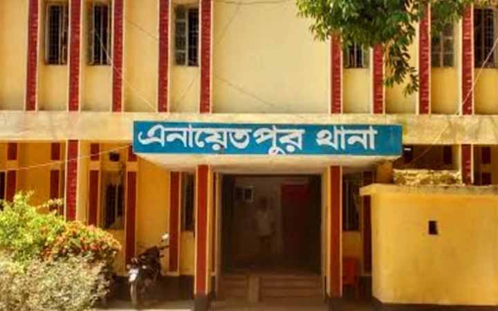 সিরাজগঞ্জে থানায় হামলা চালিয়ে ১৩ পুলিশকে হত্যা