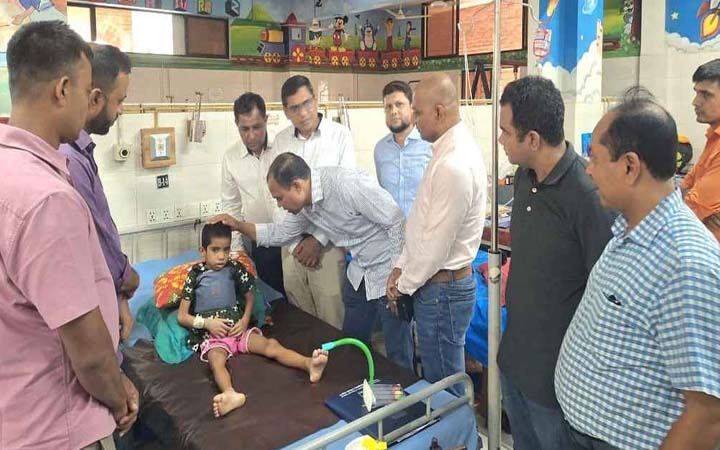 তারেক রহমানের সহযোগিতায় সুস্থ জীবনের পথে ছোট্ট রাতুল