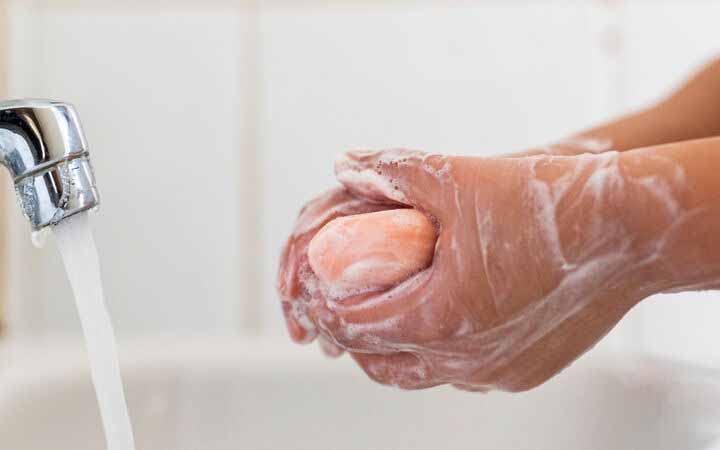 পরিবারের সকল সদস্যের একই সাবান ব্যবহার কতটা স্বাস্থ্যকর