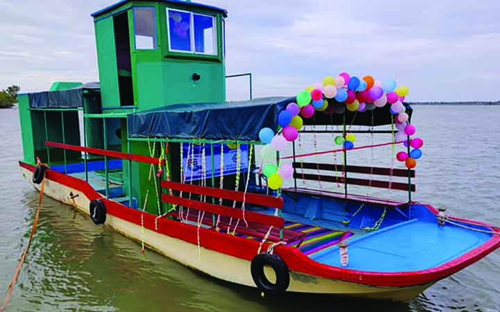 শ্যামনগর উপকূলে ওয়াটার অ্যাম্বুলেন্স উদ্বোধন