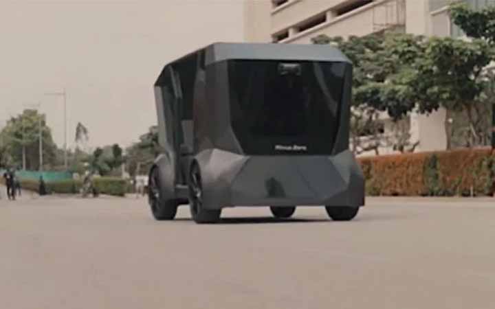 চলছে গাড়ি চালকবিহীন