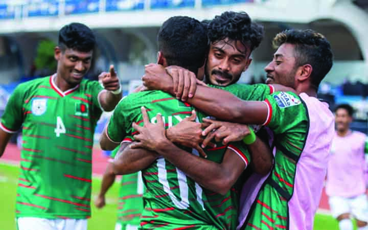 বাংলাদেশের ম্যাচ সামনে রেখে শাটল সার্ভিস চালু করবে বসুন্ধরা
