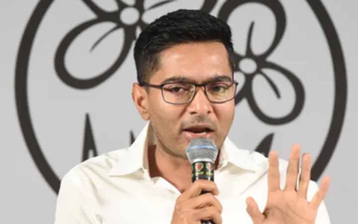 তৃণমূল নেতা অভিষেকের বাড়িতে পুলিশি অভিযান