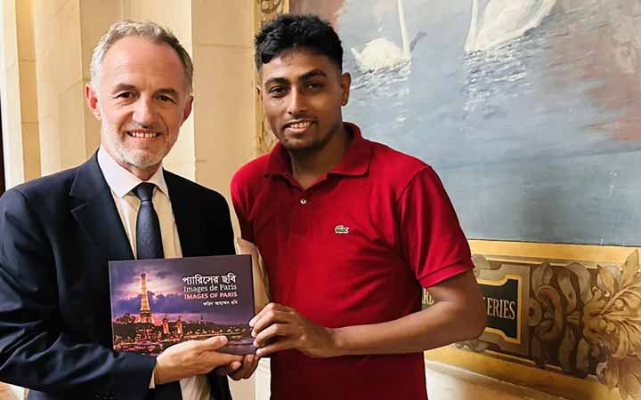 ‘প্যারিসের ছবি’ দিয়ে আন্তর্জাতিক স্বীকৃতি পেলেন বাংলাদেশী আলোকচিত্রী রনি