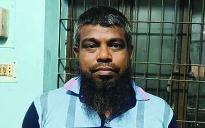 অপহরণ বলে থানায় জিডি পরে জানা গেল, ঋণের চাপে আত্মগোপন