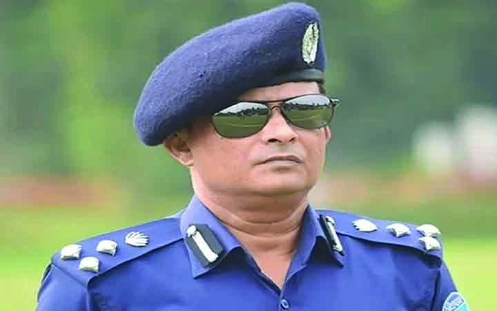 অনুমতি ছাড়া এডিসি সানজিদার বক্তব্য দেয়া ঠিক হয়‌নি: ডিএমপি কমিশনার