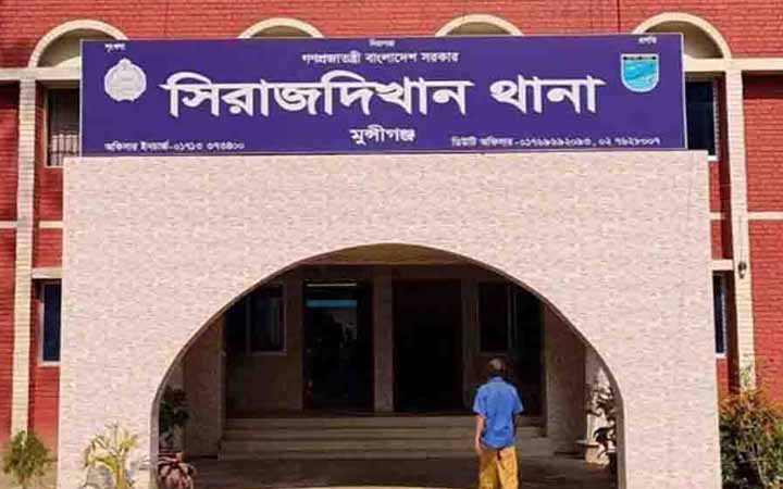 মুন্সীগঞ্জে ছাত্রলীগ-যুবলীগের মিছিলের ঘটনায় এসআই ক্লোজড