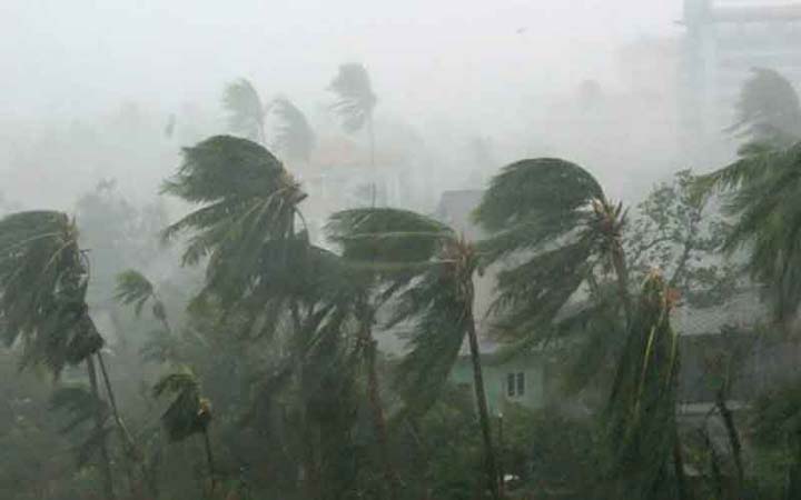 দেশে আজ ঝড়বৃষ্টির আভাস