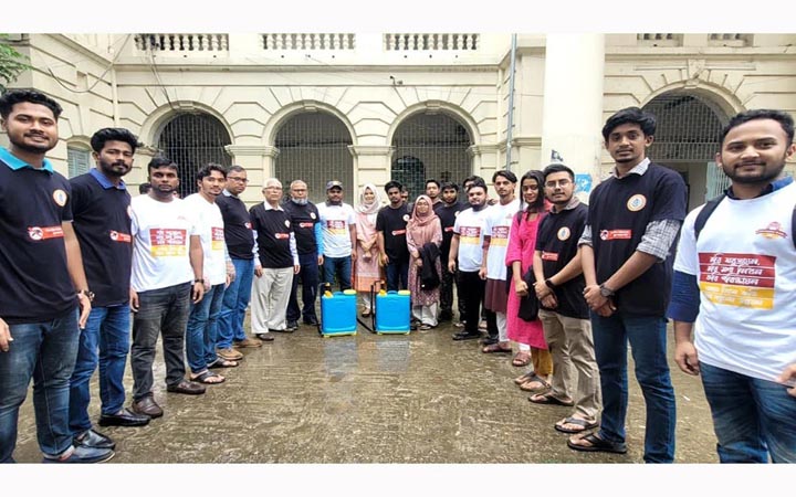 জবিতে ডেঙ্গু সচেতনতা বৃদ্ধিতে বিভিন্ন কর্মসূচি