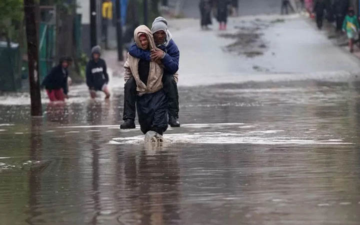 দক্ষিণ আফ্রিকায় বন্যা; ১১ জনের মৃত্যু