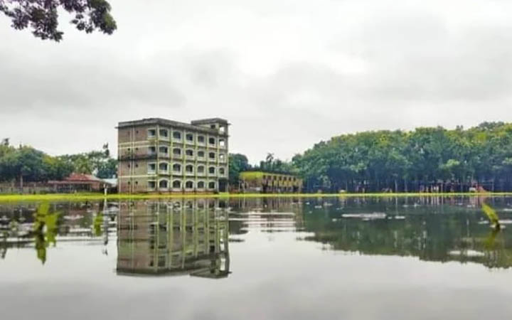 ফুলপুরে টানা বর্ষণে ৫শ' হেক্টর ফসলি জমি ও ফিশারি নিমজ্জিত