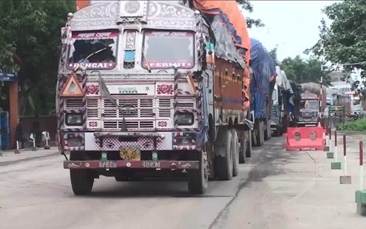 ৫ দিন পর আবারও চালু সাতক্ষীরার ভোমরা স্থলবন্দর