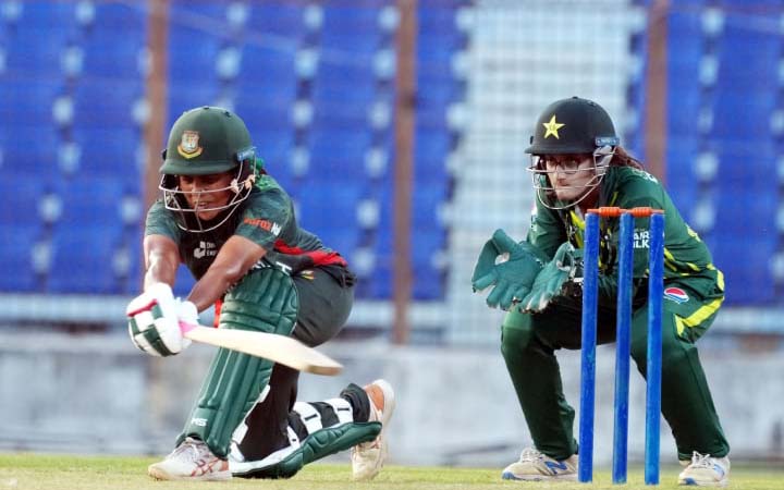 টস জিতে ব্যাটিংয়ে বাংলাদেশ