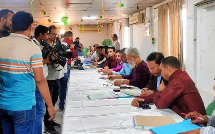 দ্বিতীয় দিনে জাপার মনোনয়ন ফরম বিক্রি চলছে