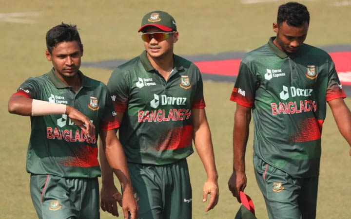 কেকেআরের নজরে বাংলাদেশি পেসার