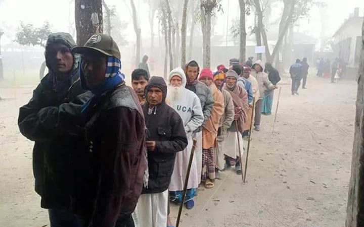 নীলফামারীতে শান্তিপূর্ণভাবে ভোটগ্রহণ চলছে