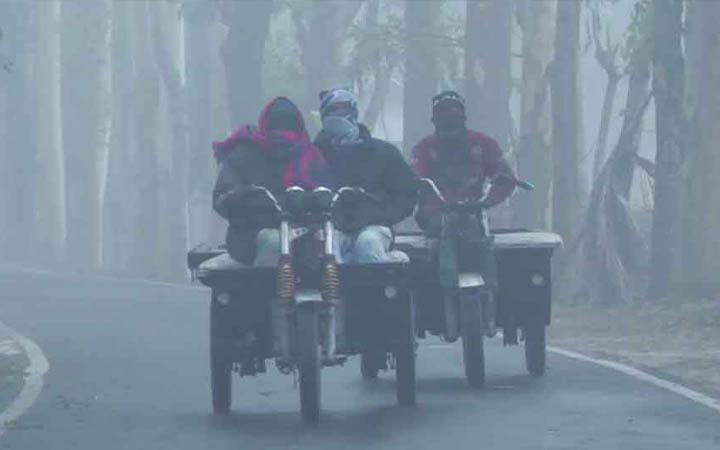 টানা ৫ দিন সূর্যের দেখা নেই কুড়িগ্রামে