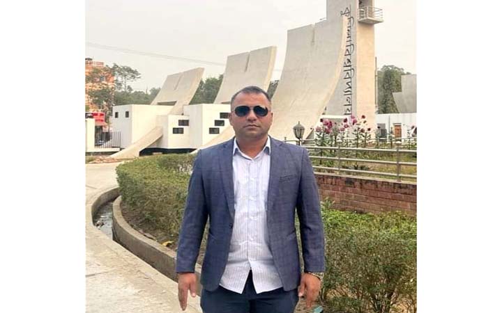 সহকর্মীর সাথে 'ঔদ্ধত্যপূর্ণ' আচরণের অভিযোগ কুবি শিক্ষক আনিছের বিরুদ্ধে