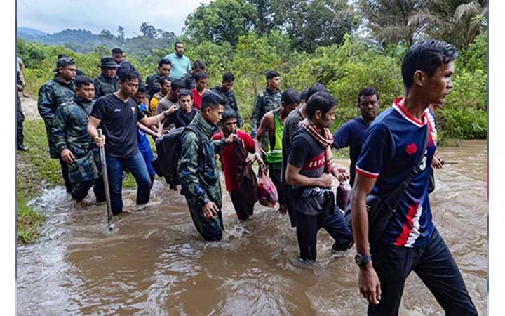 মালয়েশিয়ায় আশ্রয়কেন্দ্র থেকে পালিয়ে গ্রেফতার ৪১ রোহিঙ্গা