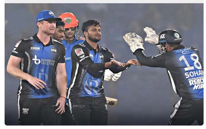 বিপিএলের হাইভোল্টেজ ম্যাচসহ টিভিতে আজকের খেলা