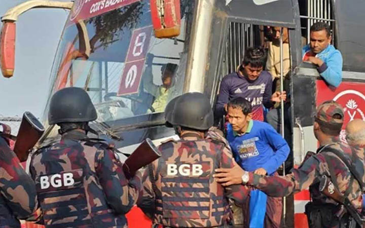 মিয়ানমারের ৩৩০ নাগরিককে হস্তান্তর করল বিজিবি