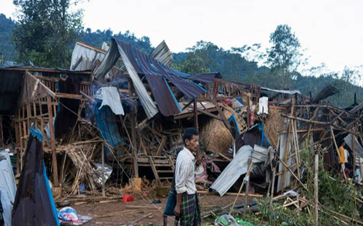 রাখাইনে একের পর এক শিবির হারাচ্ছে মিয়ানমার বাহিনী