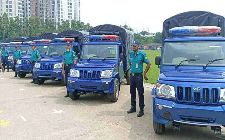 পুলিশের কাজে গতি ফেরাতে যুক্ত হচ্ছে ৫০ গাড়ি