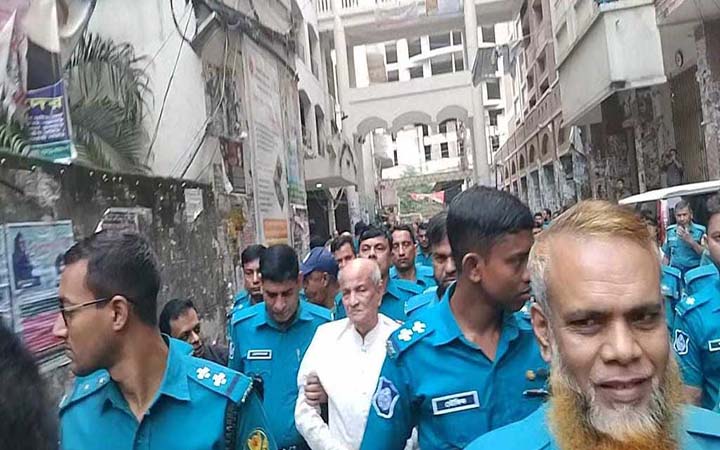 সাবেক শিল্প প্রতিমন্ত্রী কামাল আহমেদ মজুমদার ৩ দিনের রিমান্ডে