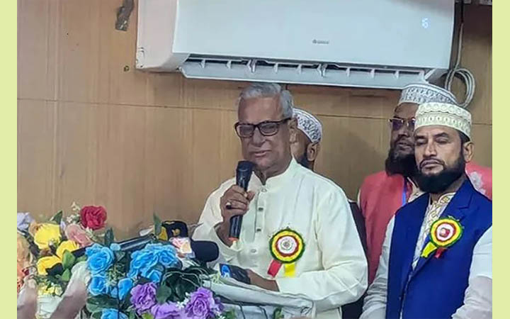 সংস্কার চলবে, নির্বাচনের রোড ম্যাপও চলবে: ফারুক