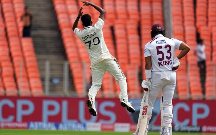 বুমরাহ-সিরাজের তোপে ১৬২ রানে গুটিয়ে গেল ওয়েস্ট ইন্ডিজ