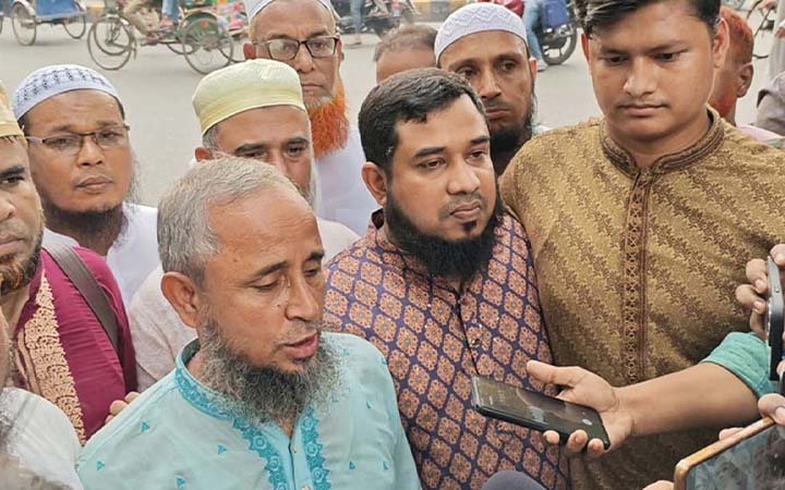 শিক্ষা উপদেষ্টার পদত্যাগ দাবি ইবতেদায়ী শিক্ষকদের, নতুন কর্মসূচি