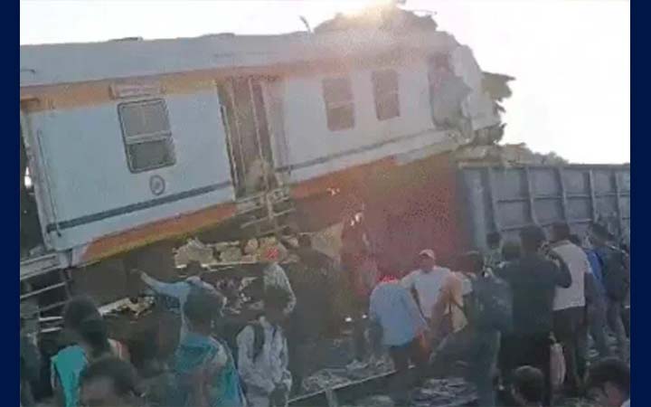 ভারতে ট্রেন দুর্ঘটনায় ৬ জন নিহত