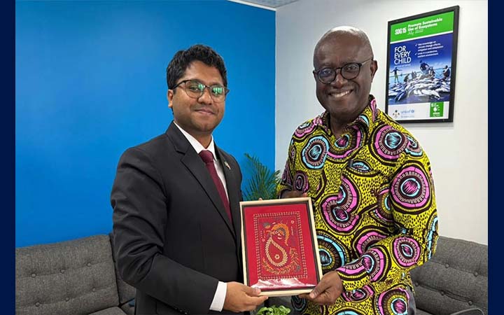 ইউনিসেফ প্রতিনিধির সঙ্গে বাংলাদেশের হাইকমিশনারের সৌজন্য সাক্ষাৎ