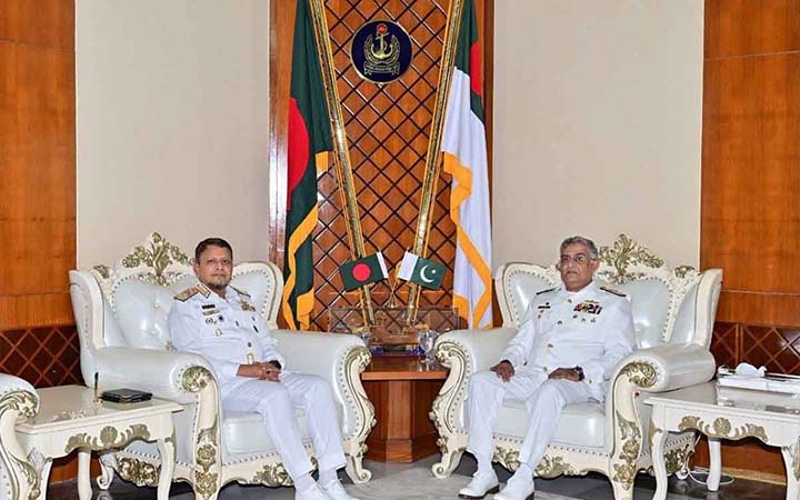 বাংলাদেশ সফরে পাকিস্তান নৌবাহিনী প্রধান