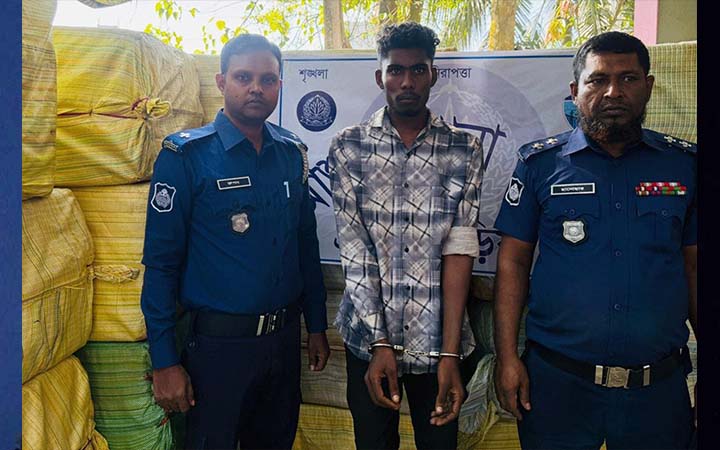 আশুগঞ্জে দেড় কোটি টাকার প্রসাধনী জব্দ, গ্রেফতার ১