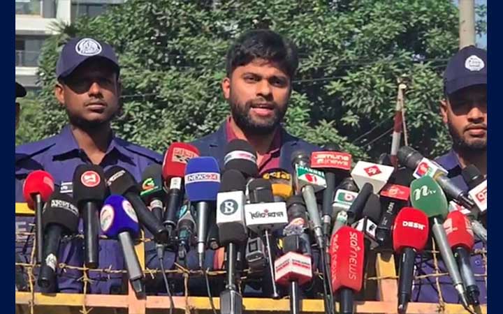 খুব অভিজ্ঞ না হলে এভাবে গুলি করা সম্ভব নয়: চিকিৎসক আব্দুল আহাদ