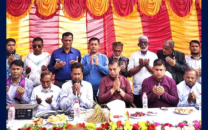 খালেদা জিয়ার সুস্থতা কামনায় ব্রাহ্মণবাড়িয়ায় বিএনপির দোয়া