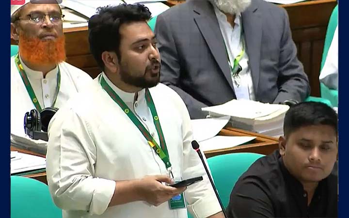 ফ্যাসিস্ট ও তাদের দোসররা যেন সংসদকে কলুষিত করতে না পারে : নাহিদ