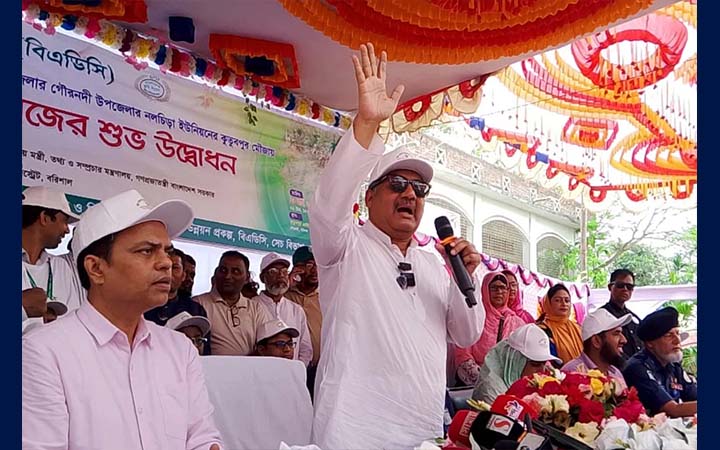 ভোটের কালির দাগ শুকায়নি, এরই মধ্যে পাঁচ প্রতিশ্রুতি বাস্তবায়ন: তথ্যমন্ত্রী