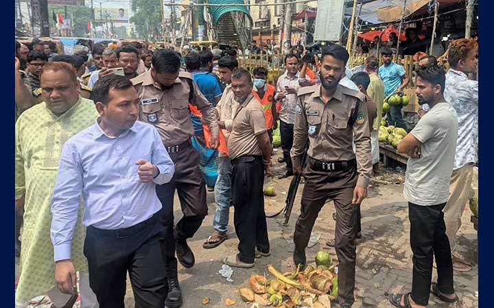 যানজট কমাতে রসিকে উচ্ছেদ অভিযান