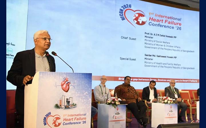 দায়বদ্ধতা থেকে চিকিৎসকদের সেবার মানসিকতায় এগিয়ে আসতে হবে: সমাজকল্যাণমন্ত্রী