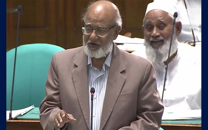 কুমিল্লা নামেই বিভাগ চাইলেন ড. খন্দকার মোশাররফ