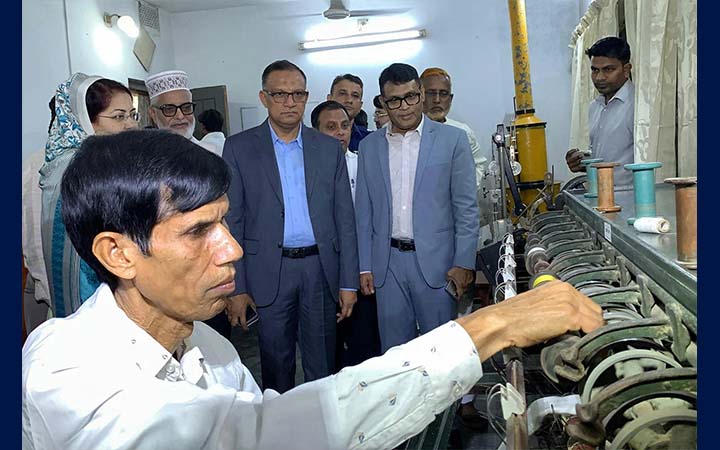 রেশম সুতার আমদানি কমাতে আধুনিকায়নের উদ্যোগ : পাট প্রতিমন্ত্রী