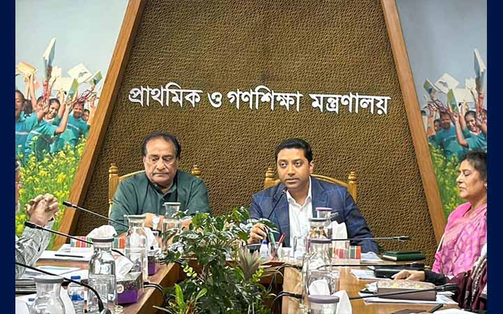 সংস্কৃতিচর্চায় শিক্ষার্থীদের উগ্র চিন্তার প্রতি আকর্ষণ কমে যায় : ববি হাজ্জাজ