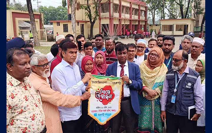 গুজবে কান না দিয়ে আপনার সন্তানকে টিকা দিন: পানিসম্পদ প্রতিমন্ত্রী