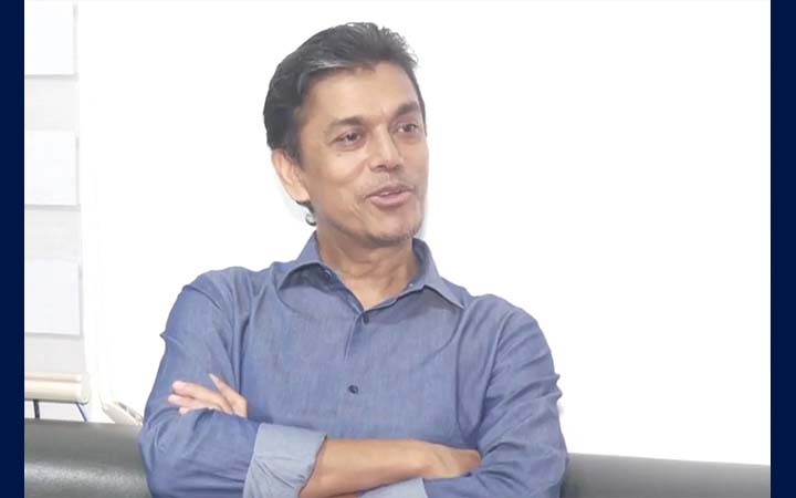 ক্যাম্পাসে গুপ্ত রাজনীতি চায় না শিক্ষার্থীরা : হুইপ বকুল