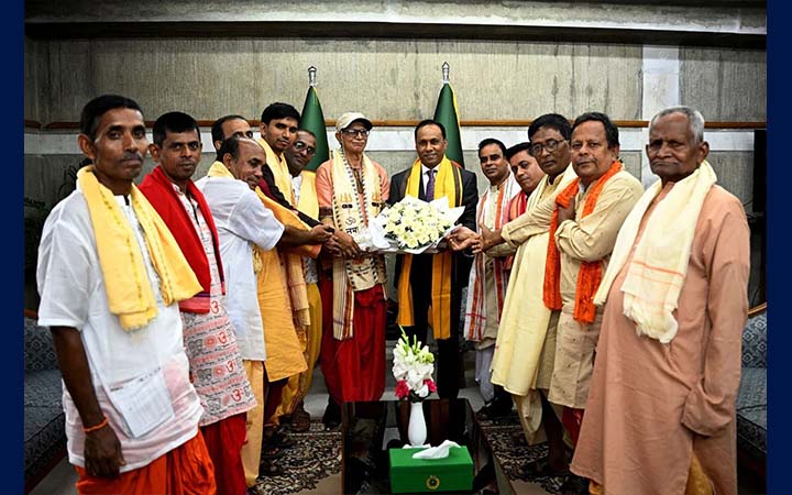 সবার পরিচয় আমরা মানুষ, আমাদের রক্ত সবারই লাল: ডেপুটি স্পিকার