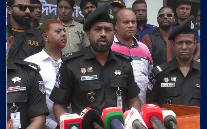 ঈদে নিরাপত্তা নিশ্চিতে সাদা পোশাকে র‍্যাবের নজরদারি