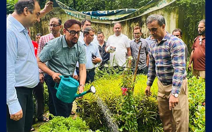 নগরজুড়ে ১০ লাখ গাছ রোপণের ঘোষণা চসিক মেয়রের