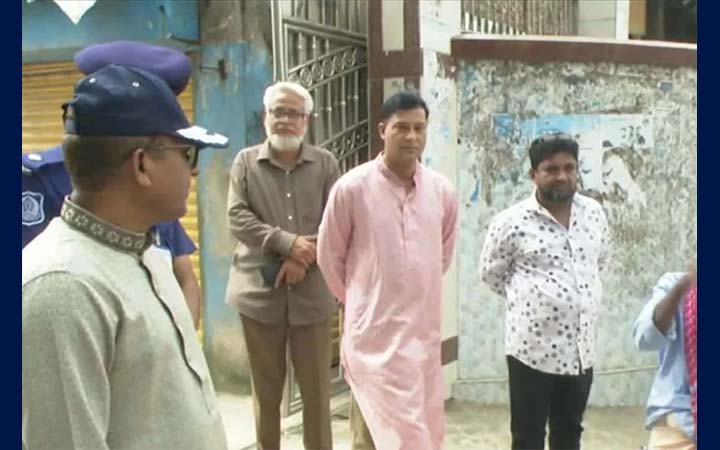 স্কুলছাত্র গুলিবিদ্ধে জড়িতরা যেখানেই থাকুক খুঁজে বের করা হবে : ডিআইজি